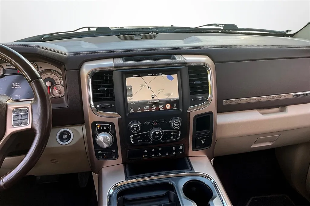 2017 Ram 1500 Laramie Longhorn photo 3