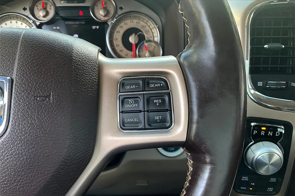 2017 Ram 1500 Laramie Longhorn photo 4