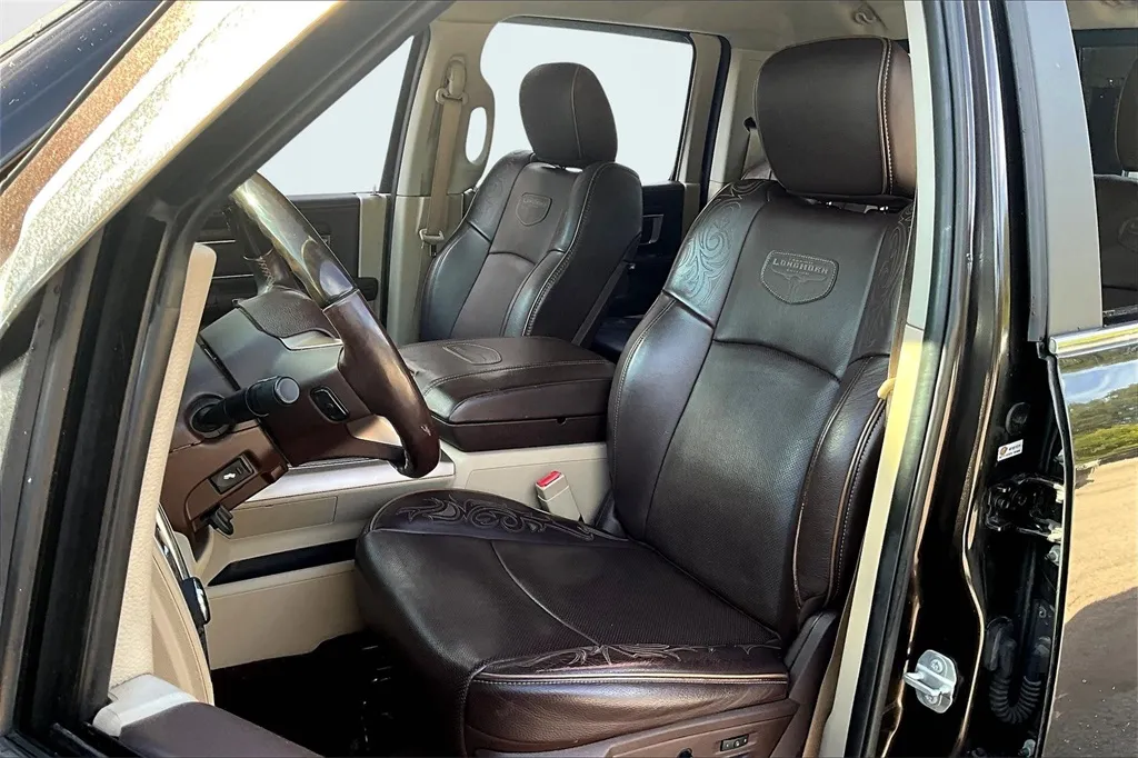 2017 Ram 1500 Laramie Longhorn photo 27