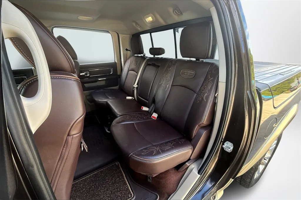 2017 Ram 1500 Laramie Longhorn photo 6
