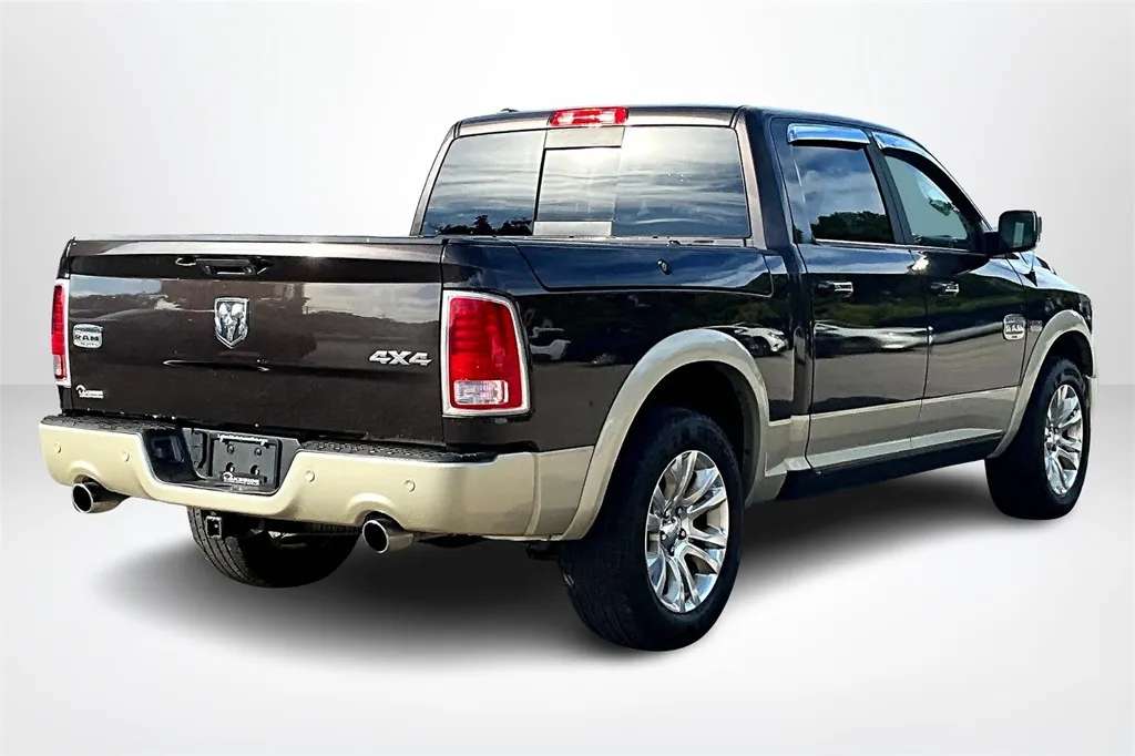2017 Ram 1500 Laramie Longhorn photo 11