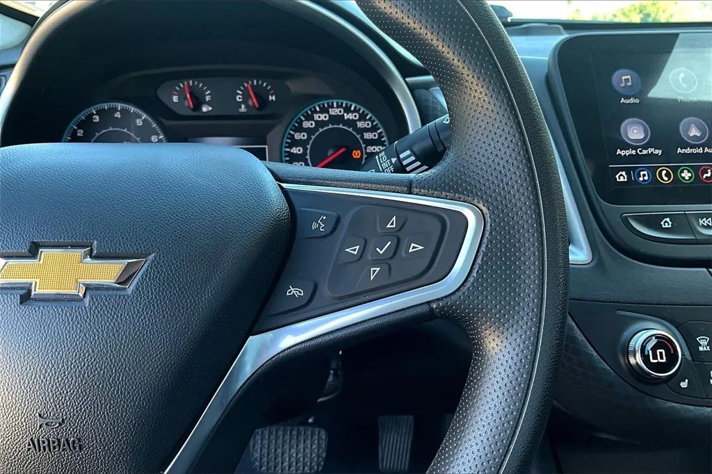 2023 Chevrolet Malibu 1LT photo 23