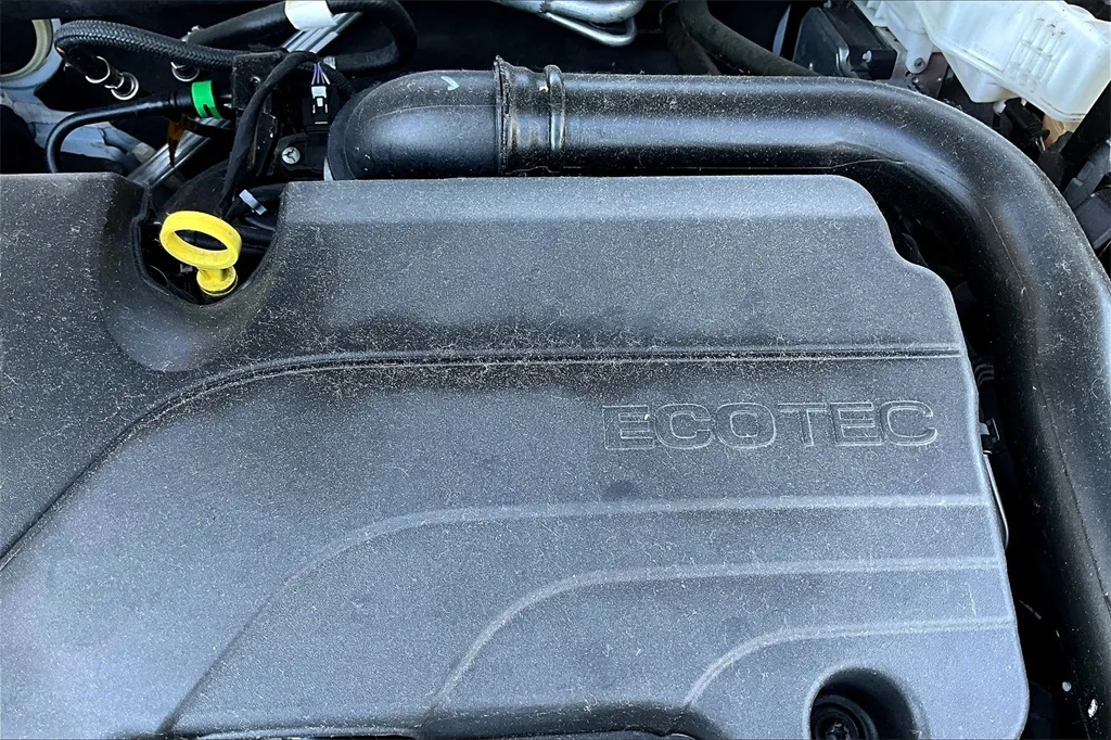 2023 Chevrolet Malibu 1LT photo 18
