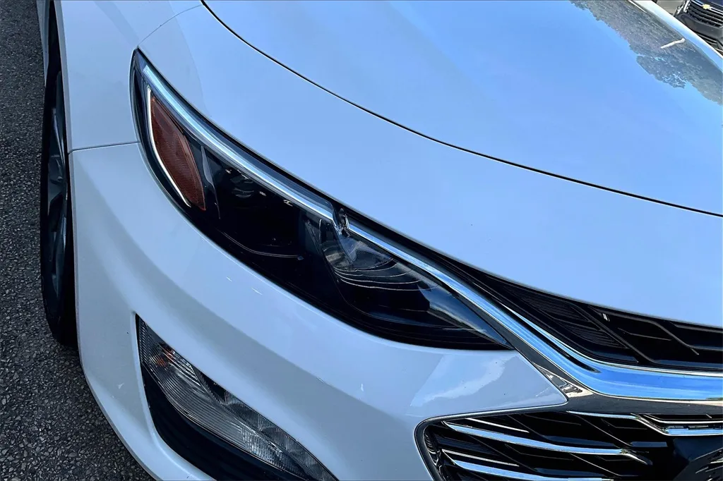 2023 Chevrolet Malibu 1LT photo 31