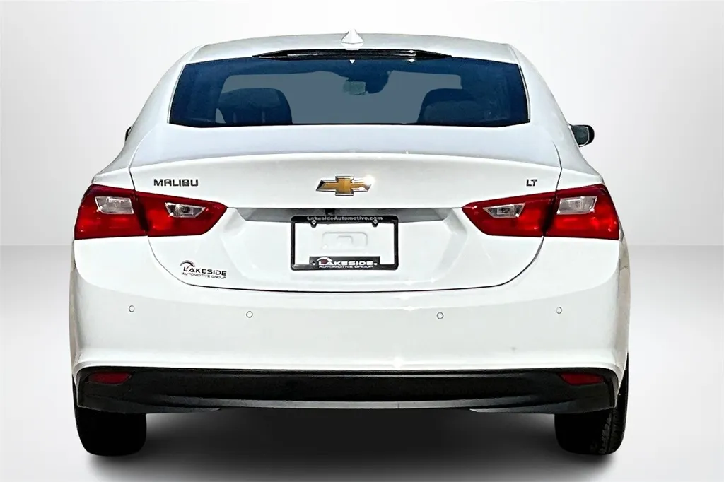 2023 Chevrolet Malibu 1LT photo 23