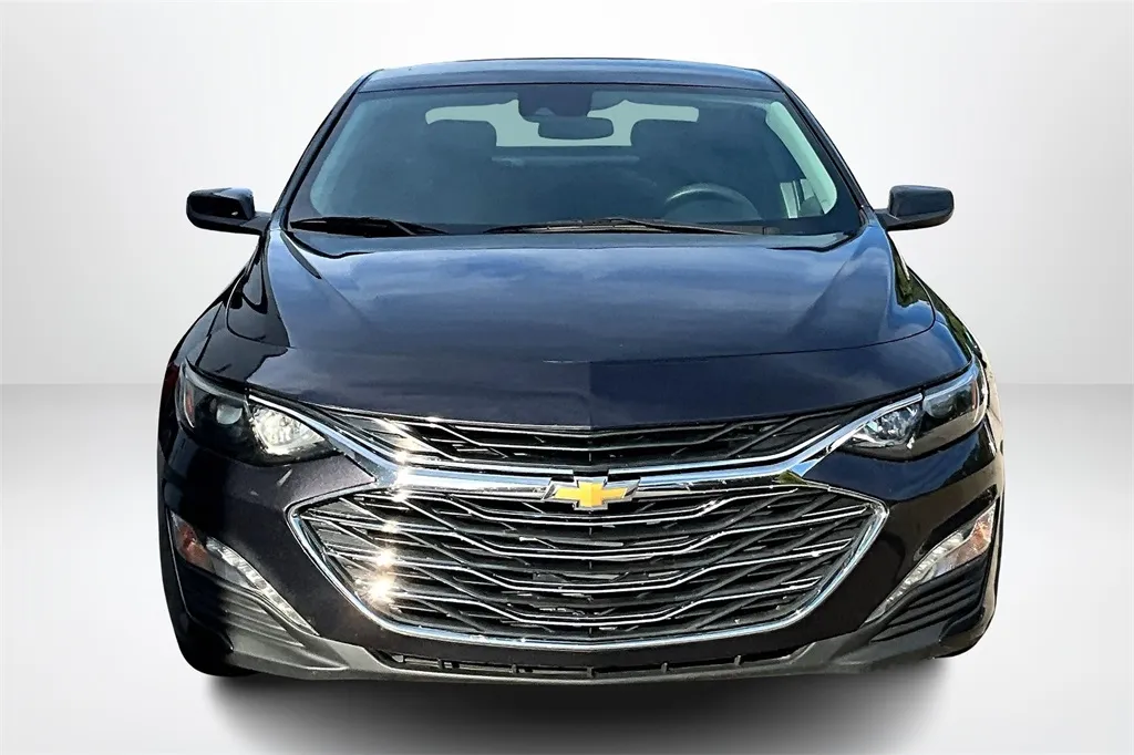 2023 Chevrolet Malibu 1LT photo 10