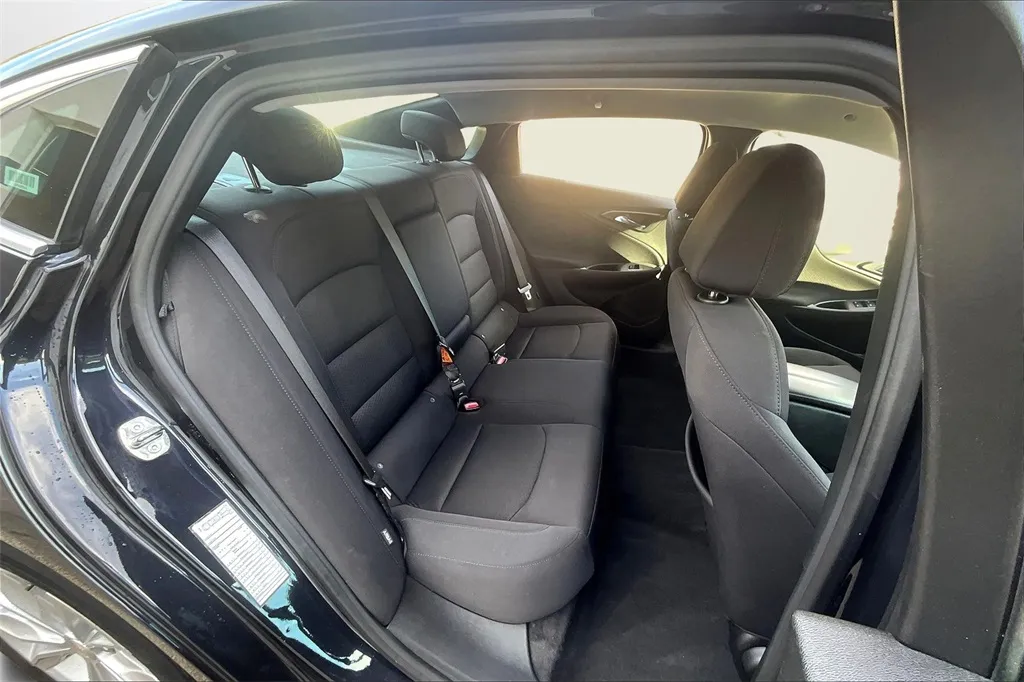2023 Chevrolet Malibu 1LT photo 26