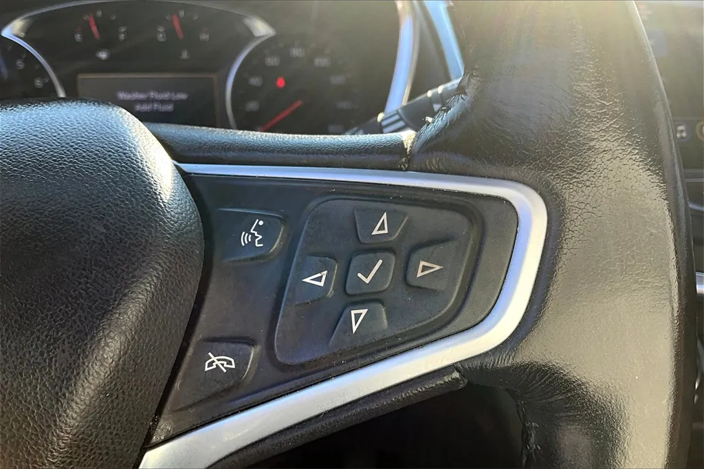 2022 Chevrolet Equinox LT photo 15