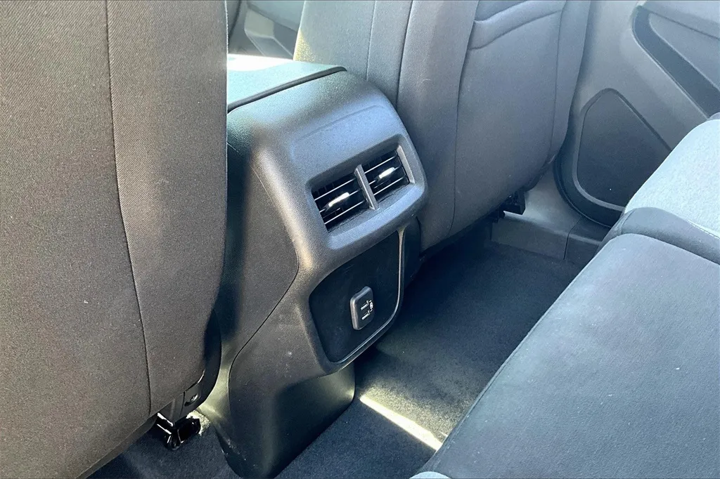 2022 Chevrolet Equinox LT photo 4