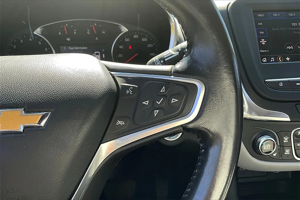 2022 Chevrolet Equinox LT photo 24