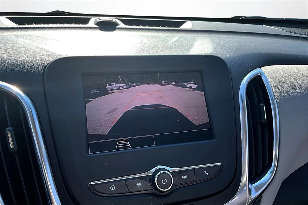 2022 Chevrolet Equinox LT photo 15