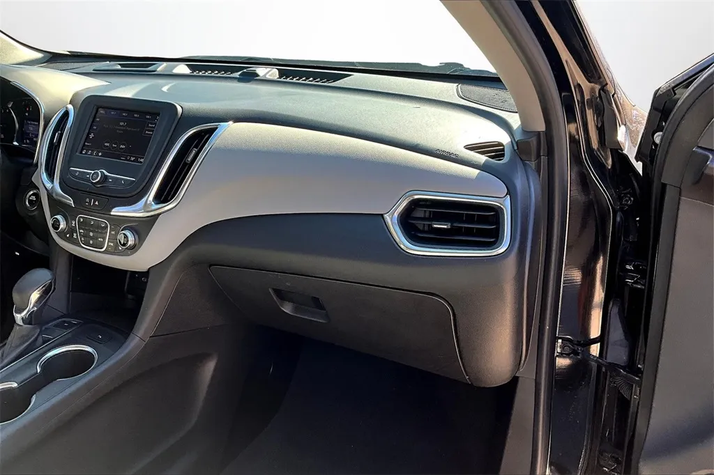 2022 Chevrolet Equinox LT photo 8