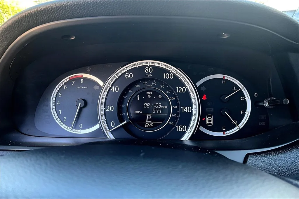 2013 Honda Accord EX-L photo 5
