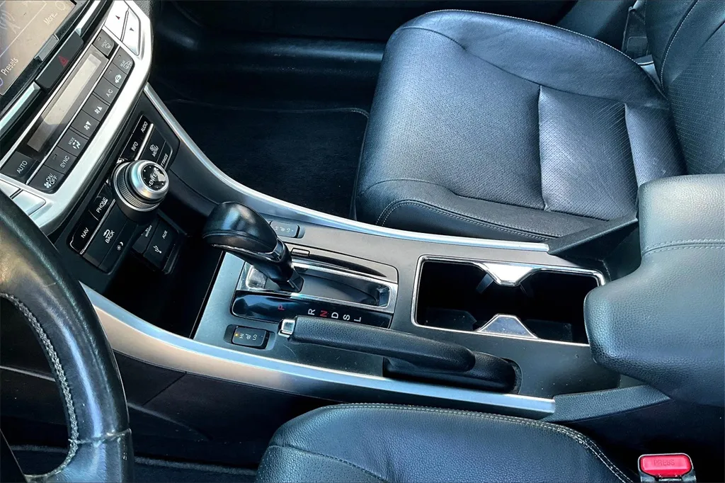 2013 Honda Accord EX-L photo 27