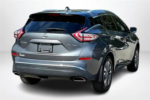 More photos of 2017 Nissan Murano SL at Lakeside Automotive Group, MI