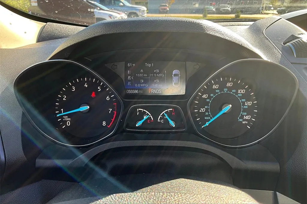 2017 Ford Escape SE photo 4