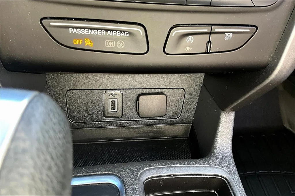2017 Ford Escape SE photo 5