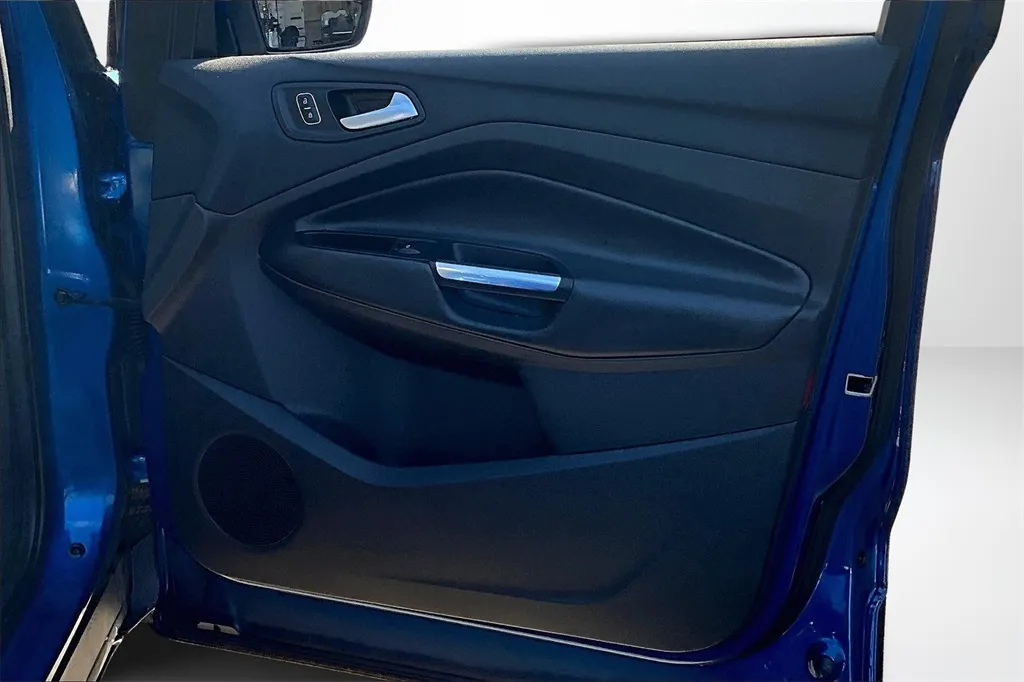 2017 Ford Escape SE photo 30