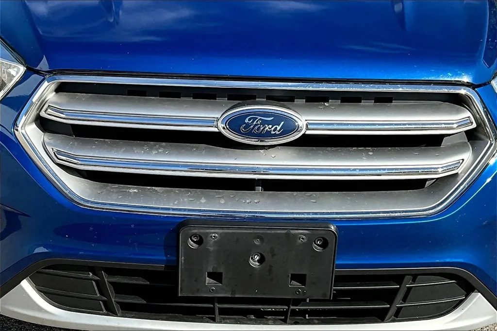 2017 Ford Escape SE photo 21