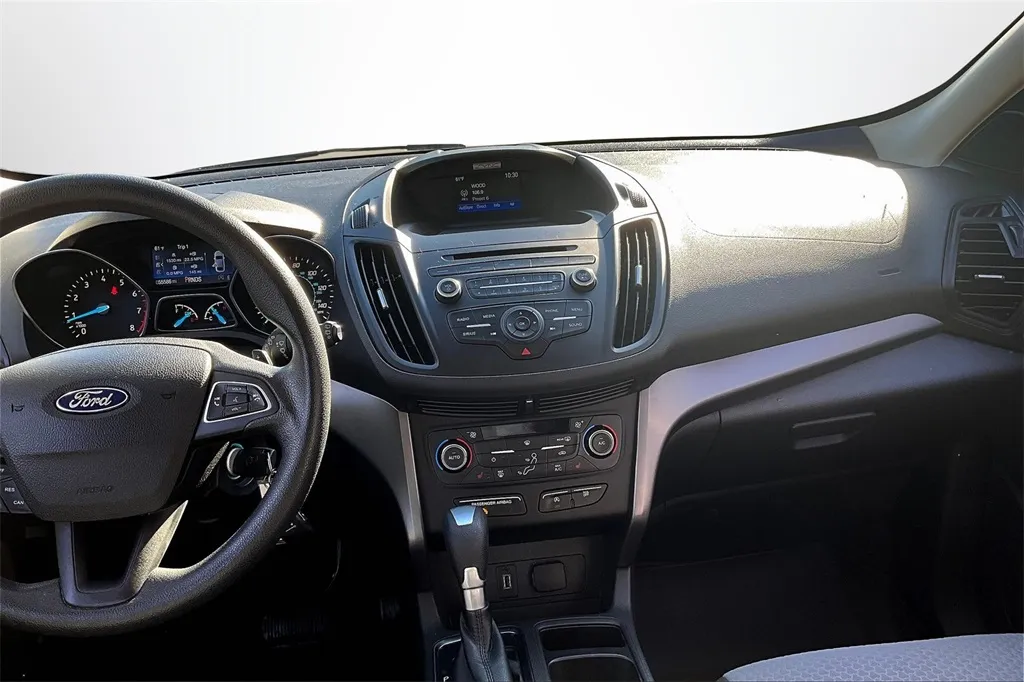 2017 Ford Escape SE photo 24