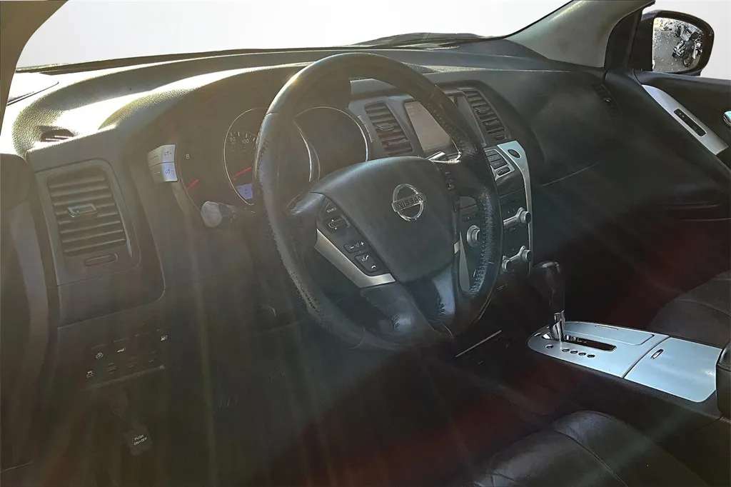 2012 Nissan Murano SL photo 6
