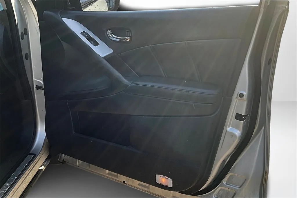 2012 Nissan Murano SL photo 18