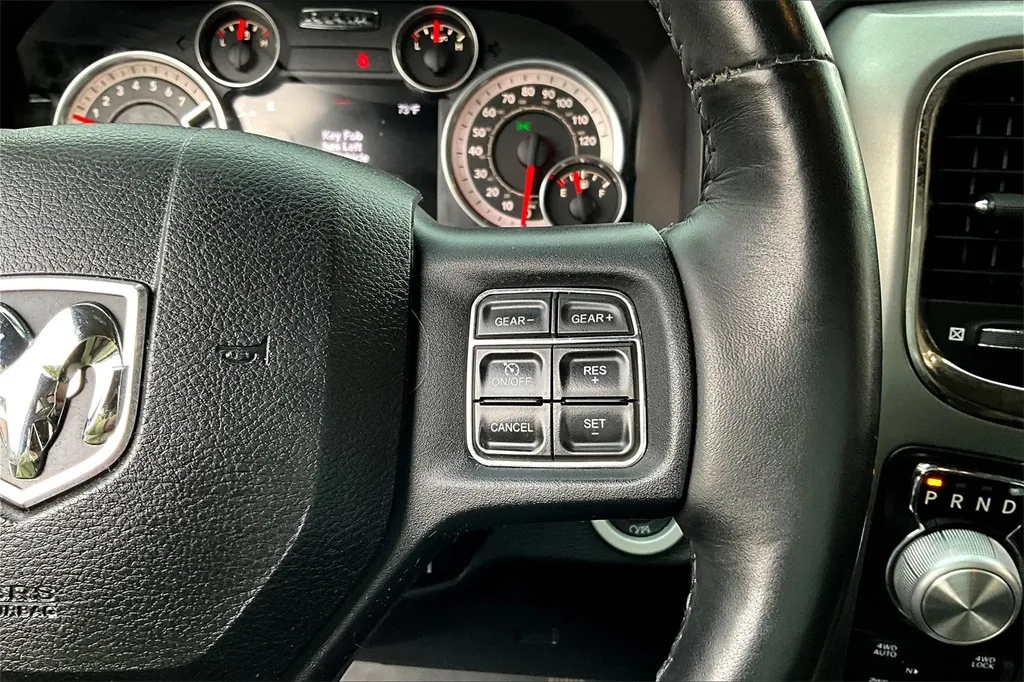 2016 Ram 1500 Sport photo 4