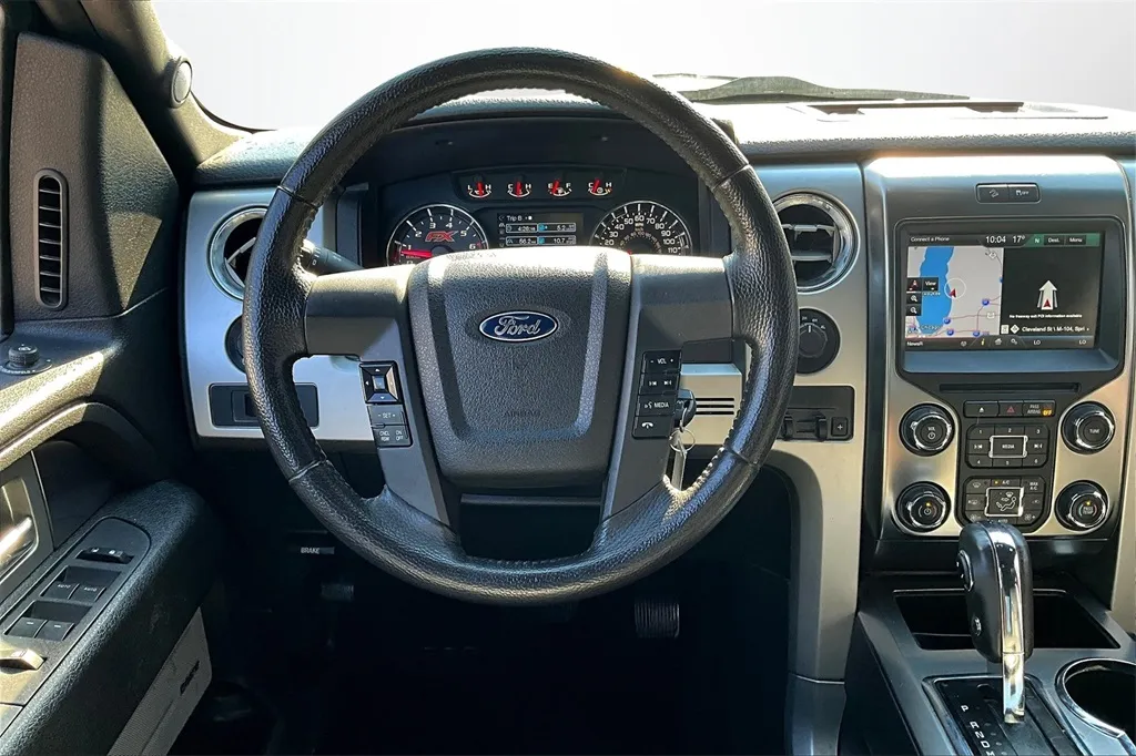 2014 Ford F-150 FX4 photo 13