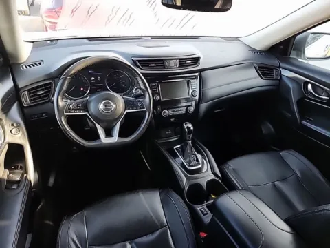 More photos of 2018 Nissan Rogue at Lakeside Automotive Group, MI