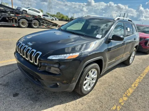 Black 2017 Jeep Cherokee Latitude for sale in Spring Lake, MI