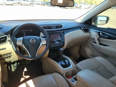 More photos of 2016 Nissan Rogue at Lakeside Automotive Group, MI