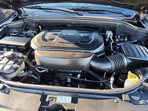 More photos of 2018 Jeep Grand Cherokee Altitude at Lakeside Automotive Group, MI