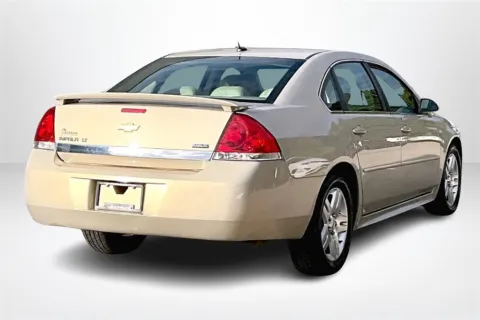 More photos of 2010 Chevrolet Impala LT at Lakeside Automotive Group, MI