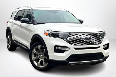 Another view of 2020 Ford Explorer Platinum for sale in Spring Lake, MI at Lakeside Automotive Group