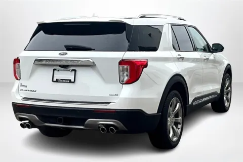 More photos of 2020 Ford Explorer Platinum at Lakeside Automotive Group, MI