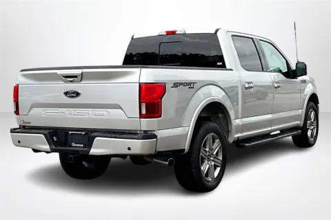 More photos of 2019 Ford F-150 Lariat at Lakeside Automotive Group, MI