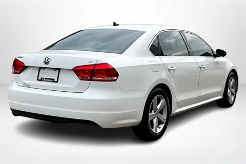 More photos of 2012 Volkswagen Passat 2.5 SE at Lakeside Automotive Group, MI