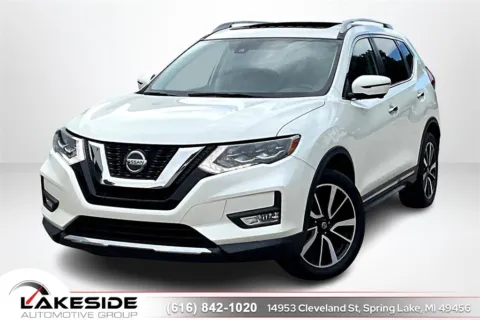 White 2018 Nissan Rogue SL for sale in Spring Lake, MI