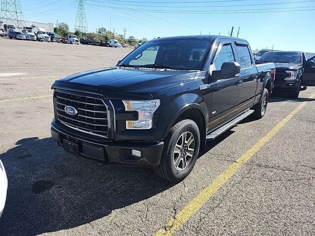 Black 2016 Ford F-150 XLT for sale in Spring Lake, MI