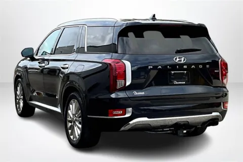 More photos of 2020 Hyundai Palisade Limited at Lakeside Automotive Group, MI