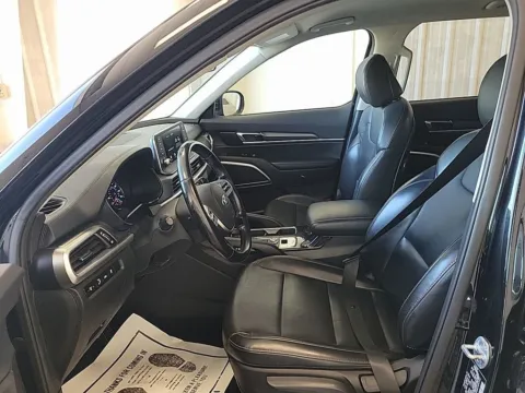 Another view of 2021 Kia Telluride LX for sale in Spring Lake, MI at Lakeside Automotive Group