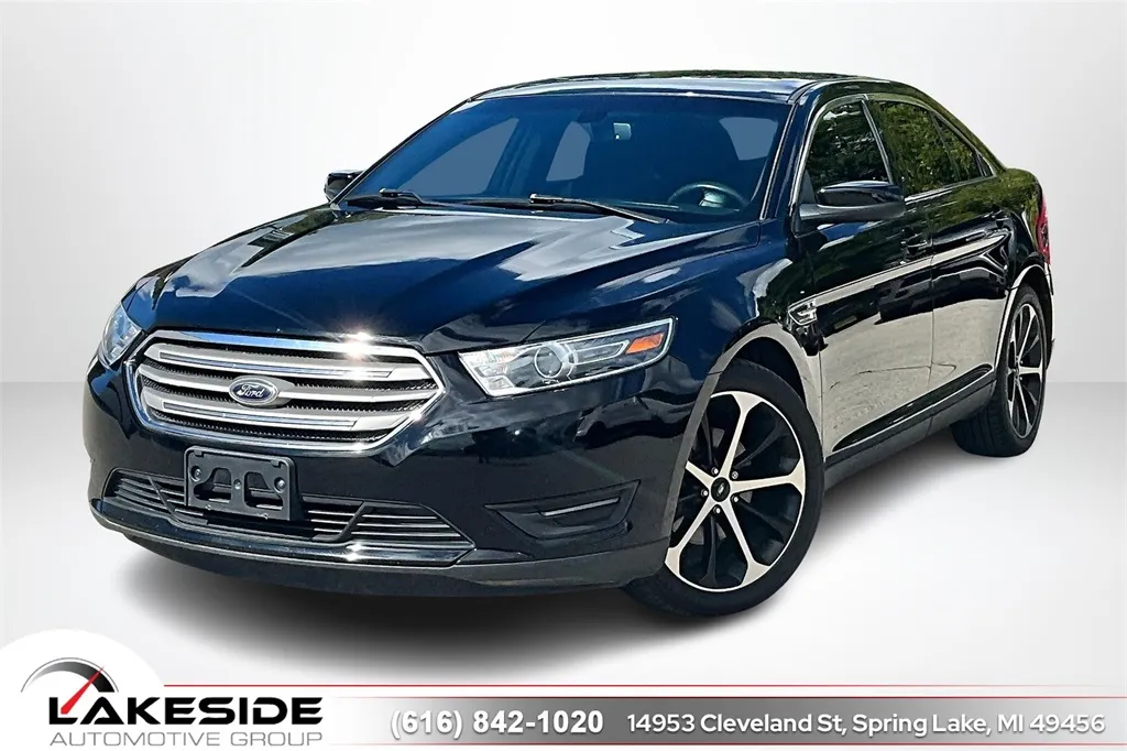 2016 Ford Taurus