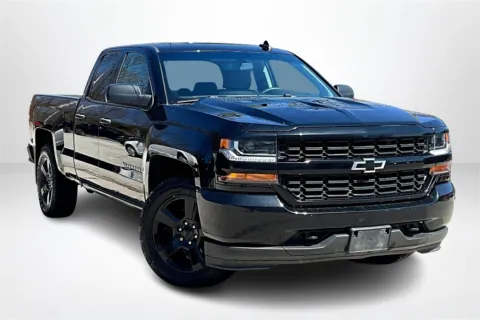 Another view of 2018 Chevrolet Silverado 1500 Custom for sale in Spring Lake, MI at Lakeside Automotive Group