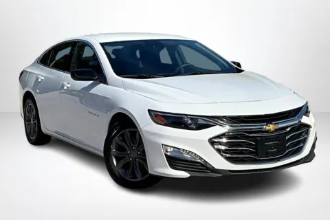 Another view of 2023 Chevrolet Malibu LT for sale in Spring Lake, MI at Lakeside Automotive Group