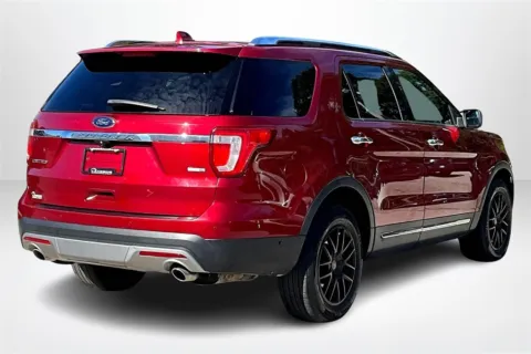 More photos of 2016 Ford Explorer Limited at Lakeside Automotive Group, MI