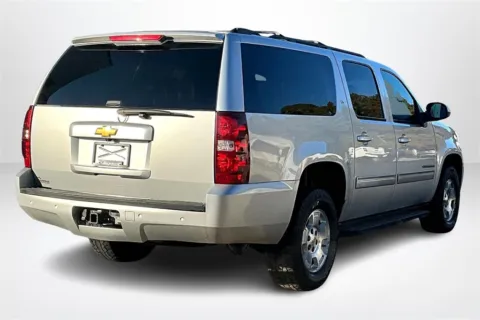 More photos of 2014 Chevrolet Suburban 1500 LT at Lakeside Automotive Group, MI