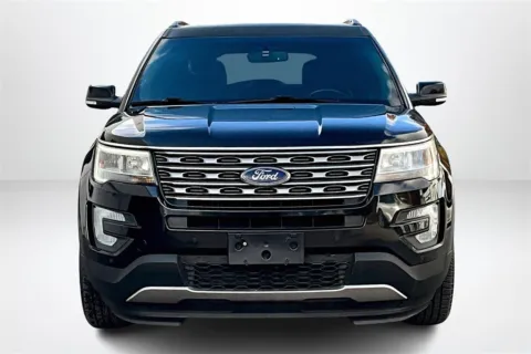 Photos of 2017 Ford Explorer XLT for sale in Spring Lake, MI at Lakeside Automotive Group