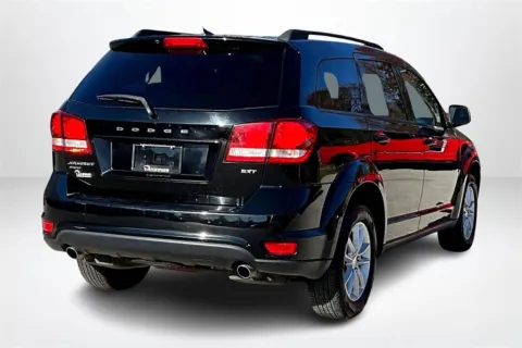 More photos of 2015 Dodge Journey SXT at Lakeside Automotive Group, MI