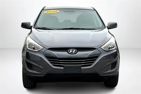 Photos of 2015 Hyundai Tucson GLS for sale in Spring Lake, MI at Lakeside Automotive Group