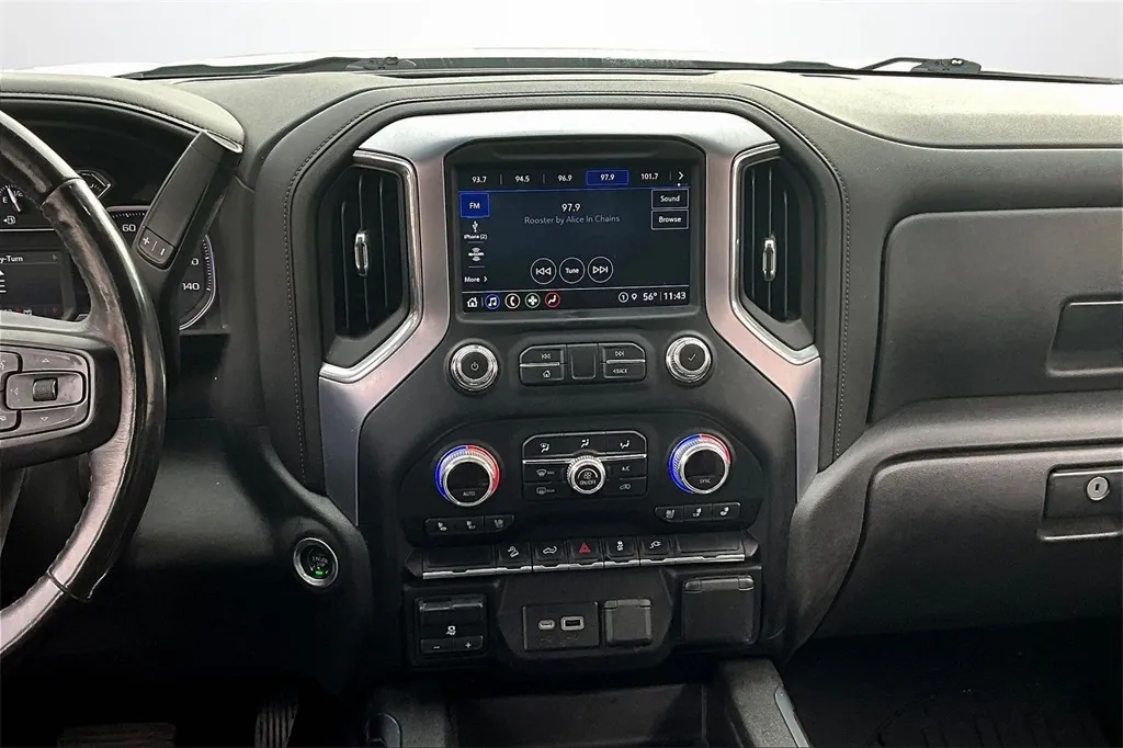 2022 Gmc Sierra 1500 Limited SLT photo 3